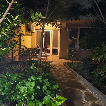 Apartment Cozy Place Burgas